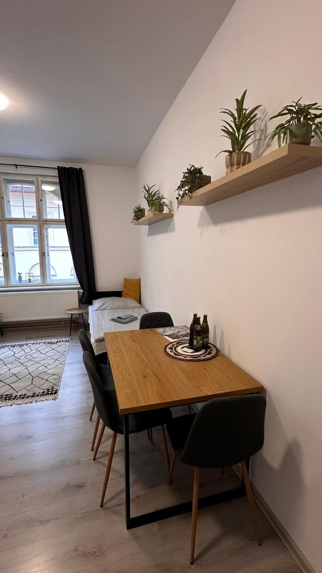 Apartmany Na Trojce Žatec Екстериор снимка