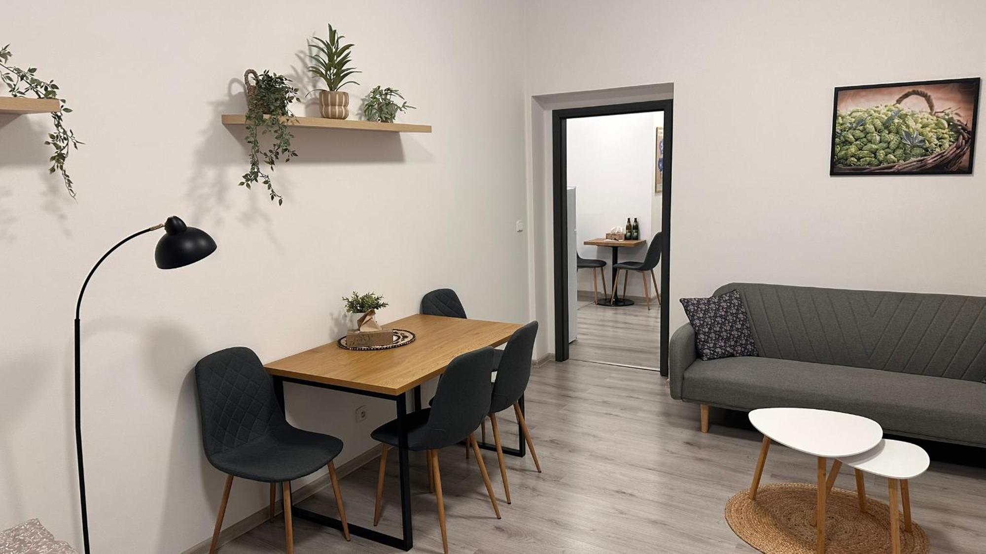 Apartmany Na Trojce Žatec Екстериор снимка